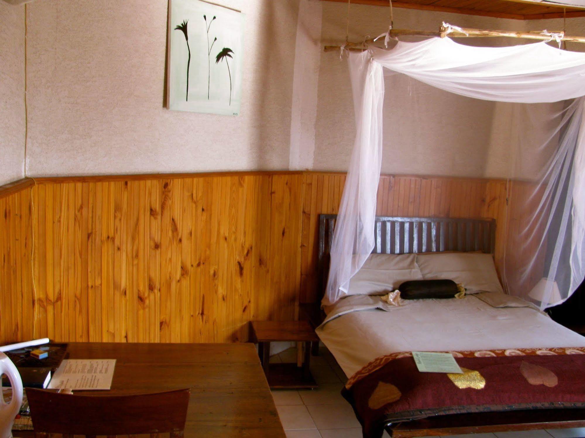 Madidi Lodge Лілонґве Екстер'єр фото